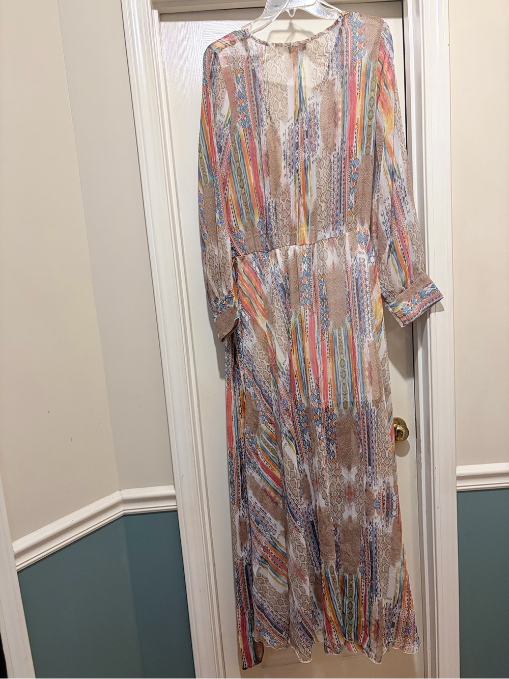 Pastel Multi-Stripe V-Neck Maxi Dress - Picture 2 of 5